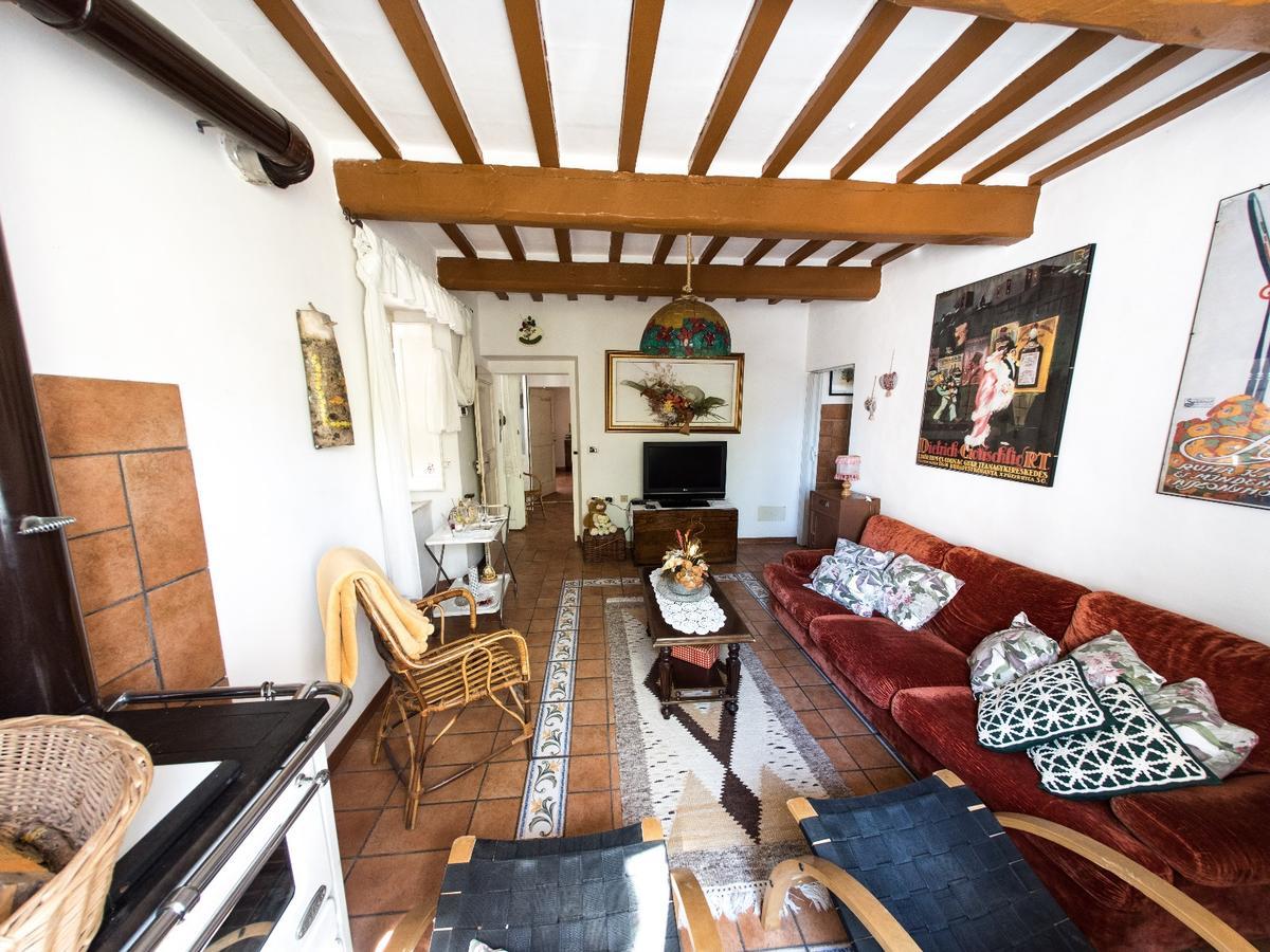 Casa Di Mamma Casa Vacanze Дженга Екстериор снимка